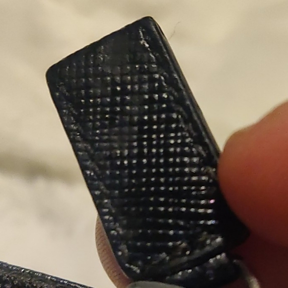 💕PRICE DROP TODAY PRADA💕 CHANGE PURSE 👛 - Picture 8 of 10